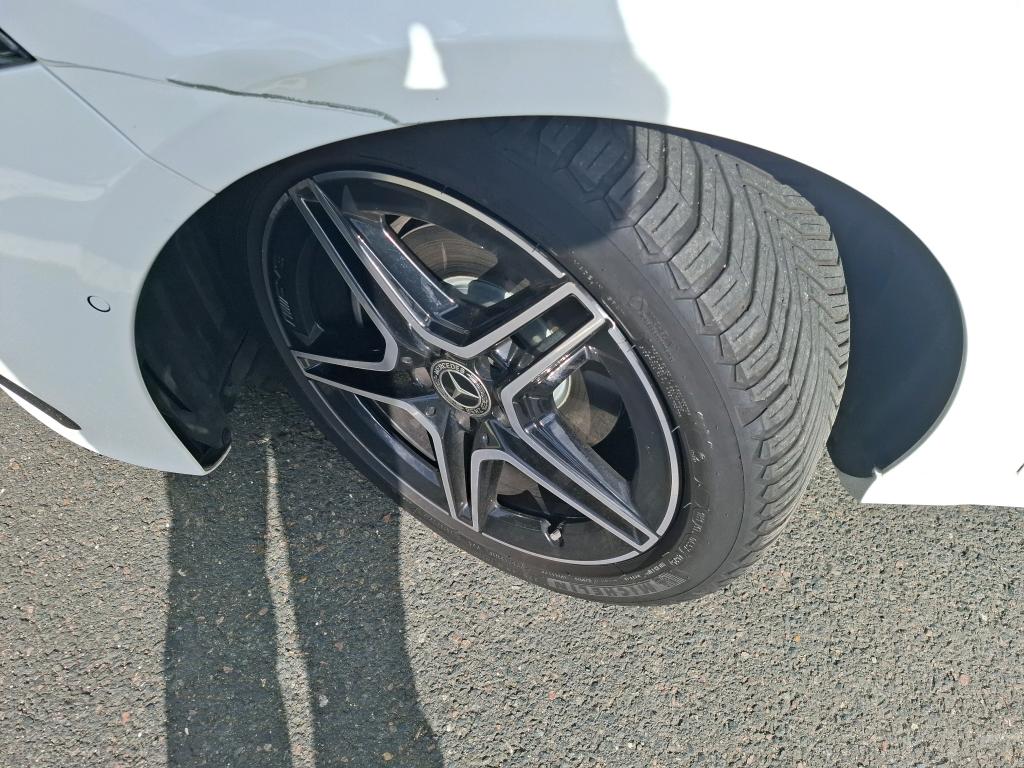 MERCEDES-BENZ CLASSE A 180 d Business Line 2024