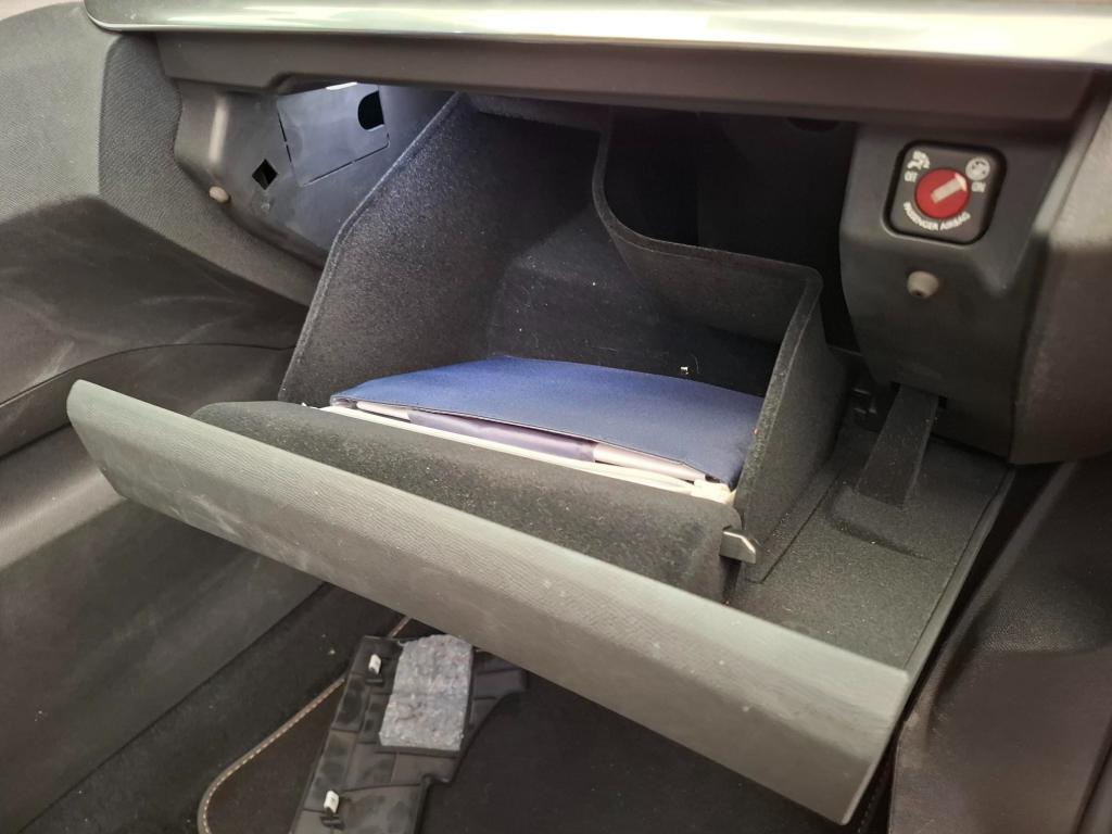 PEUGEOT 3008 Hybrid 225 e-EAT8 GT 2020