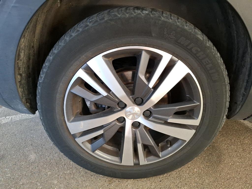 PEUGEOT 5008 PureTech 130ch S&S EAT8 Allure Pack 2022