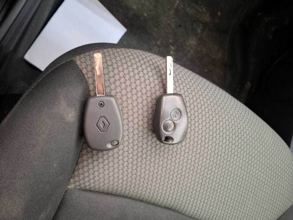 RENAULT KANGOO VU EXPRESS GRAND VOLUME BLUE DCI 95 EXTRA R-LINK 2022