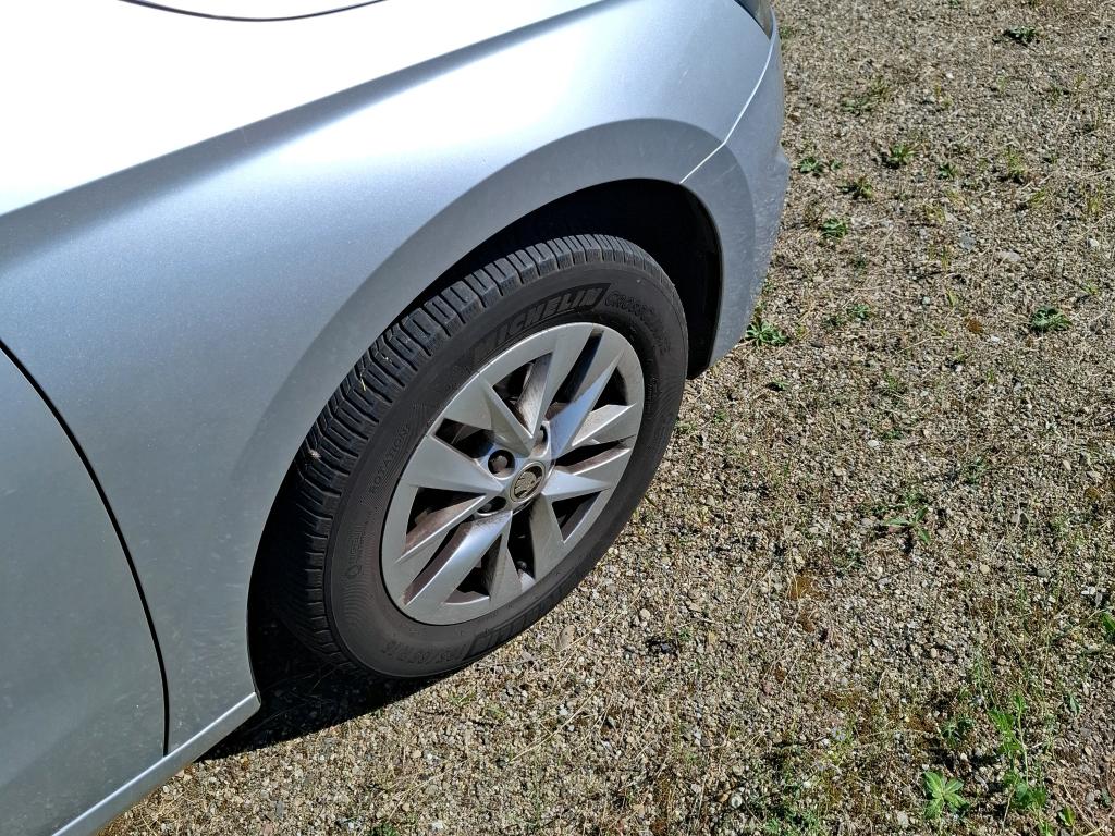 SKODA FABIA 1.0 TSI 95 ch BVM5 Ambition 2023