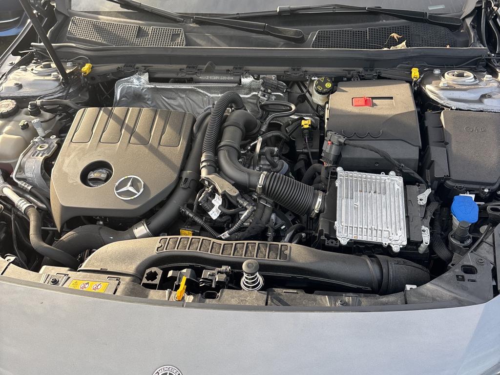 MERCEDES-BENZ MERCEDES CLASSE A 180 7G-DCT Progressive Line 2024