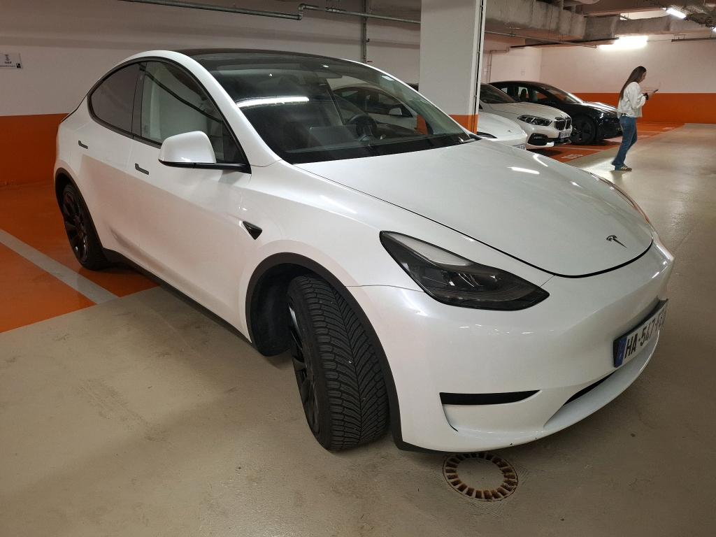 TESLA  2024