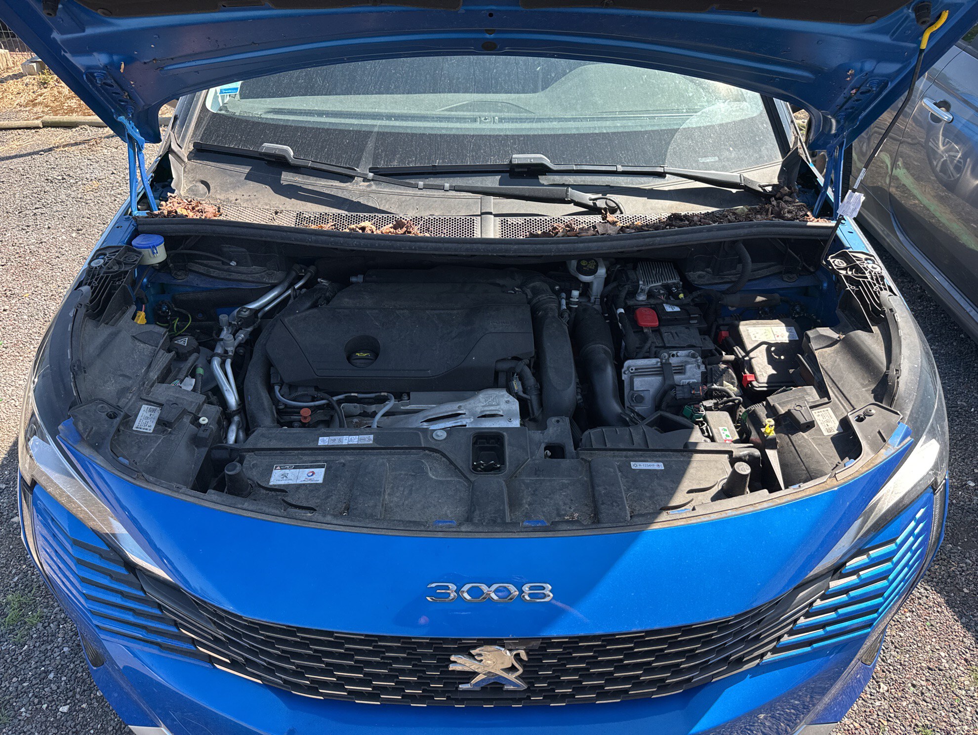 PEUGEOT 3008 Hybrid4 300 e-EAT8 Allure Pack 2021