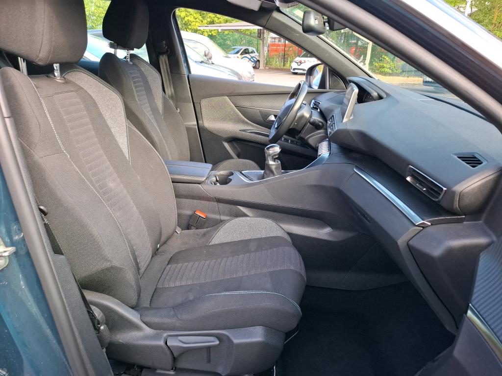 PEUGEOT 3008 PureTech 130ch S&S BVM6 Active Pack 2023