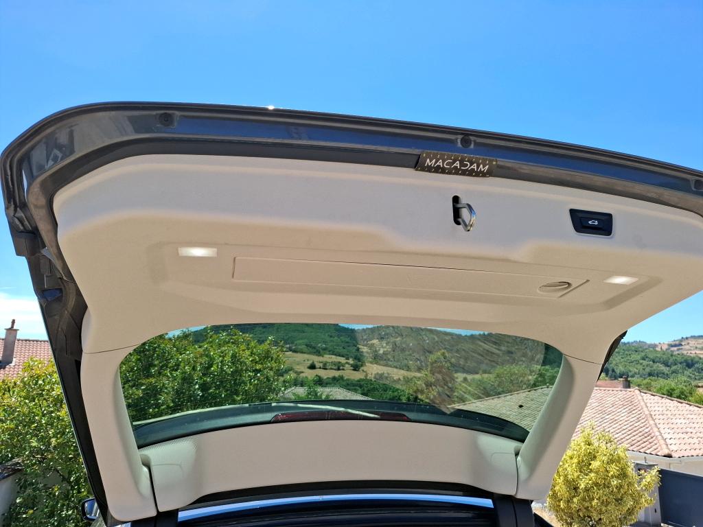 BMW SERIE 3 TOURING G21 318d 150 ch BVA8 Lounge 2022