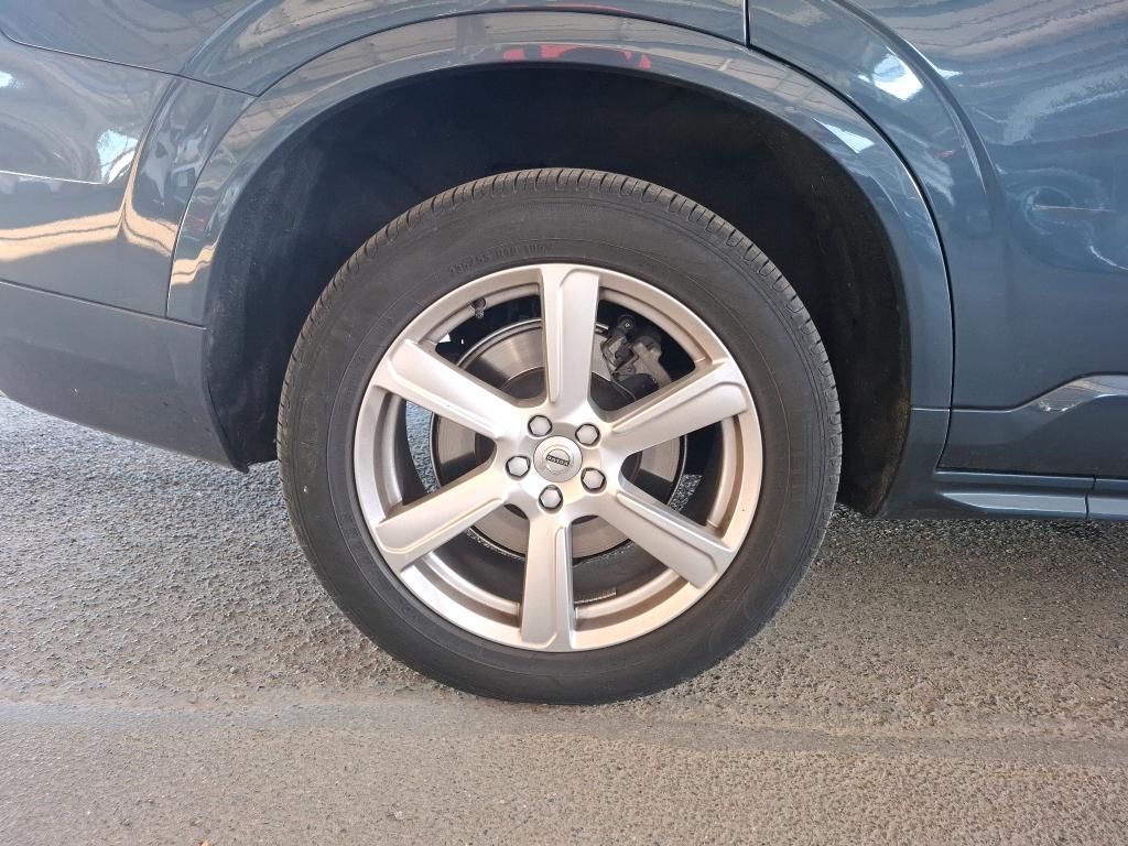 VOLVO XC90 T8 Twin Engine 303+87 ch Geartronic 7pl Momentum 2019
