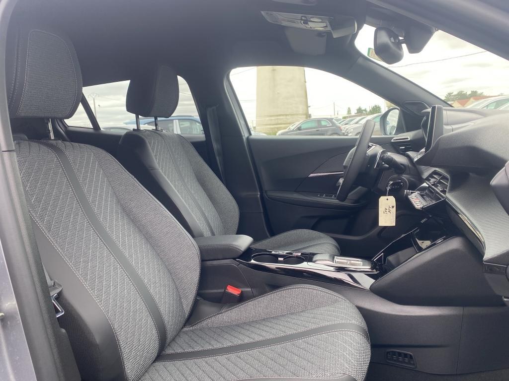 PEUGEOT 2008 Hybrid 145 ch e-DCS6 Allure 2025