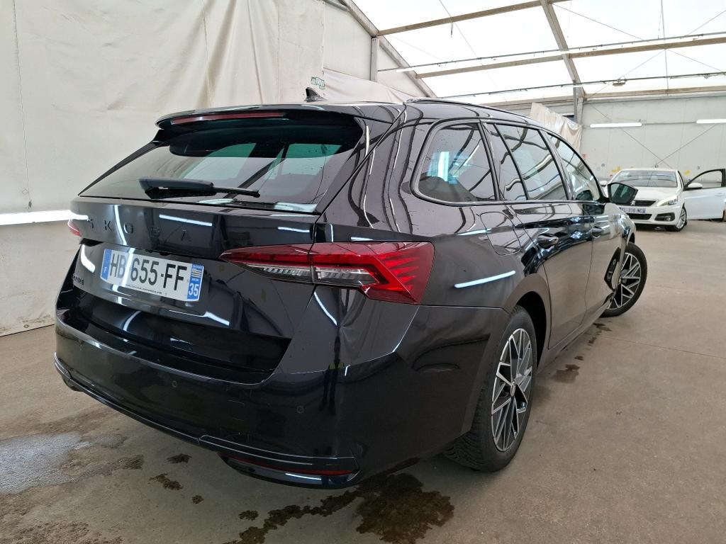 SKODA OCTAVIA COMBI 1.5 TSI Hybrid 150 ch DSG7 Sportline 2025