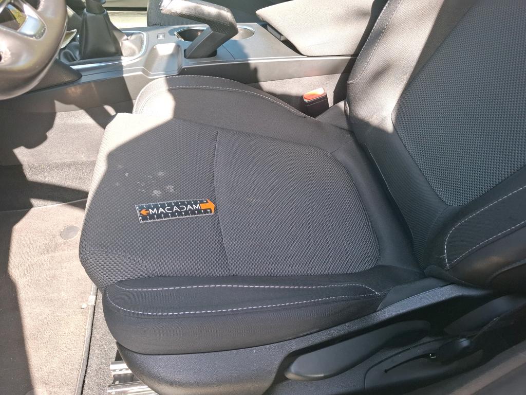 RENAULT MEGANE SOCIETE IV BLUE DCI 115 - 20 AIR NAV 2P 2020