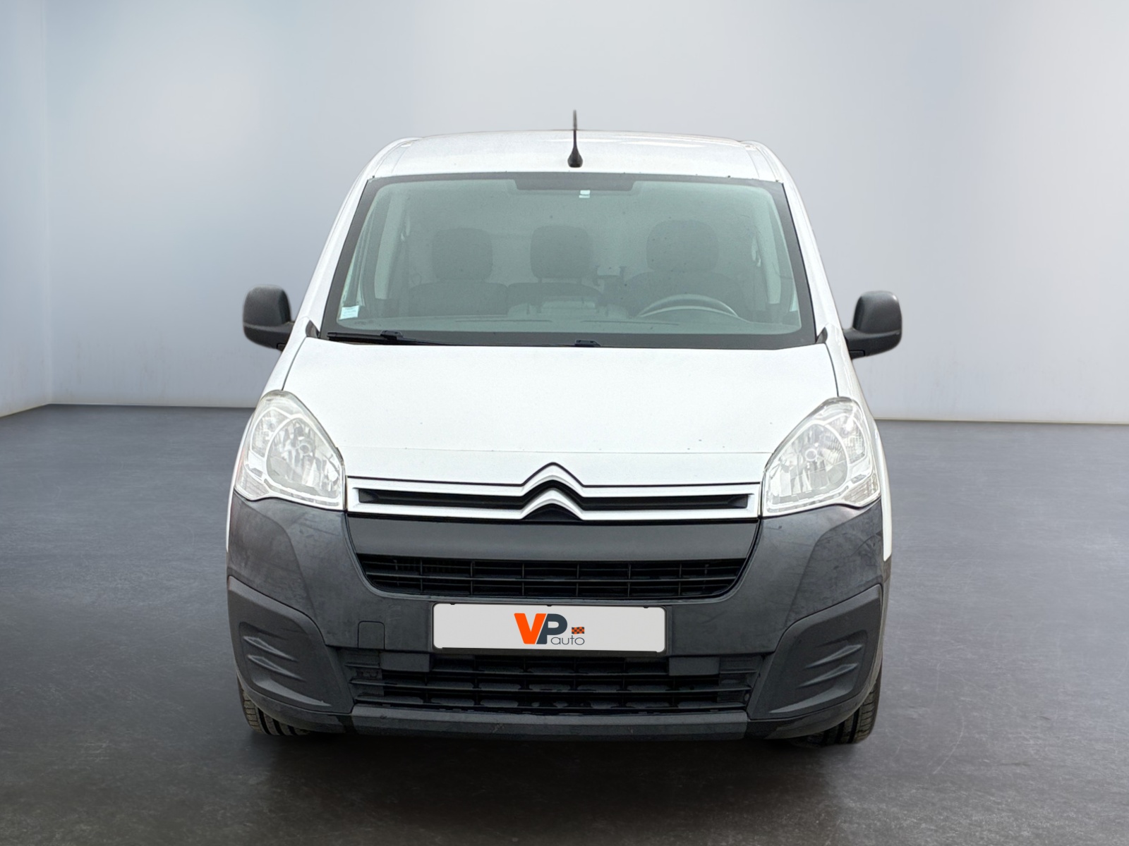CITROEN BERLINGO FOURGON M BLUEHDI 100 S&S BUSINESS 2017