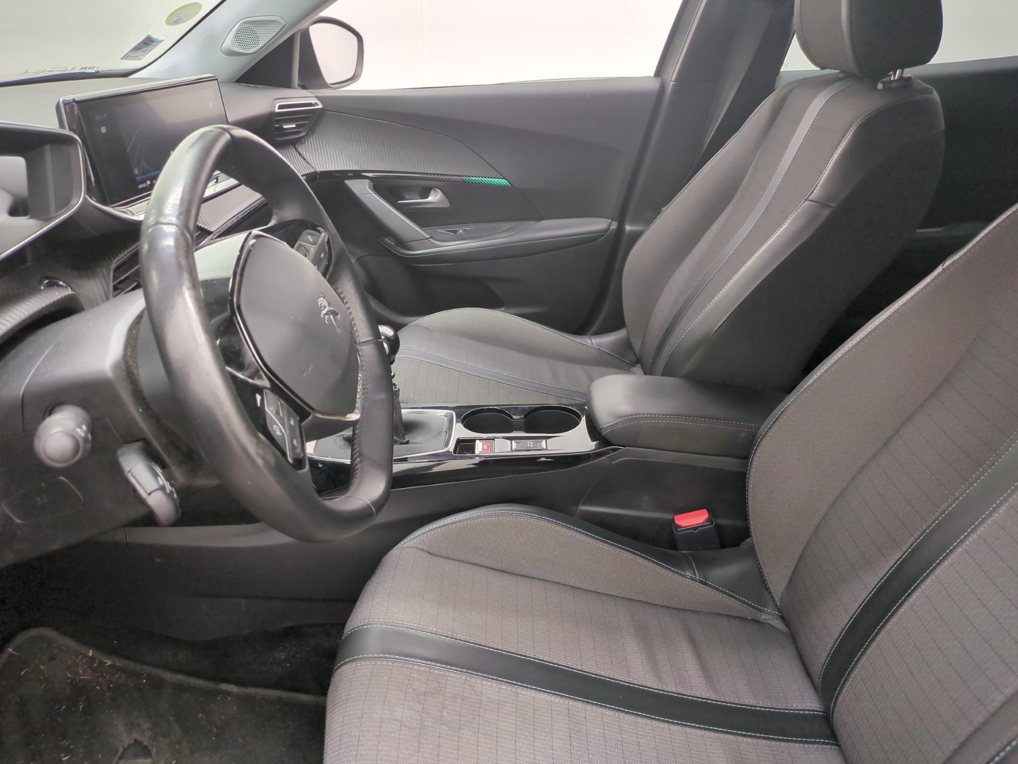 PEUGEOT 2008 BlueHDi 110 S&S BVM6 Allure Pack 2022
