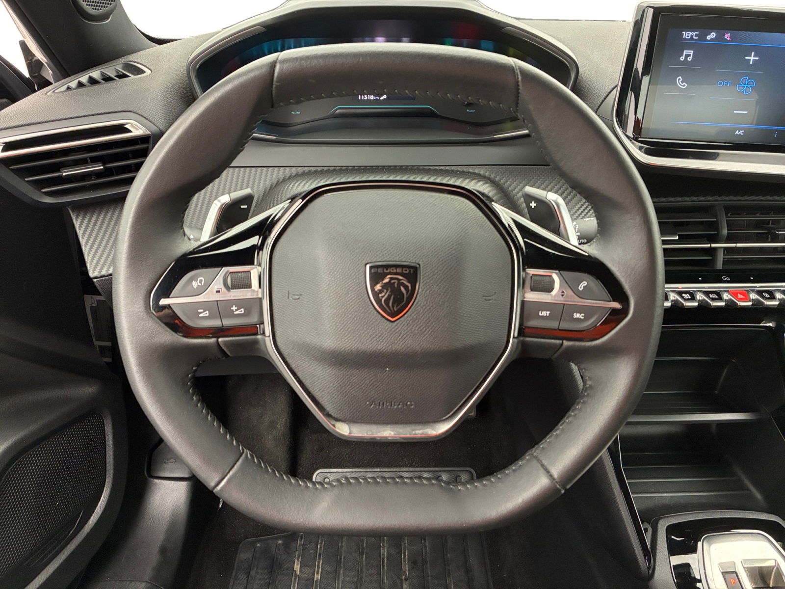 PEUGEOT 2008 Hybrid 136 e-DCS6 Style 2025