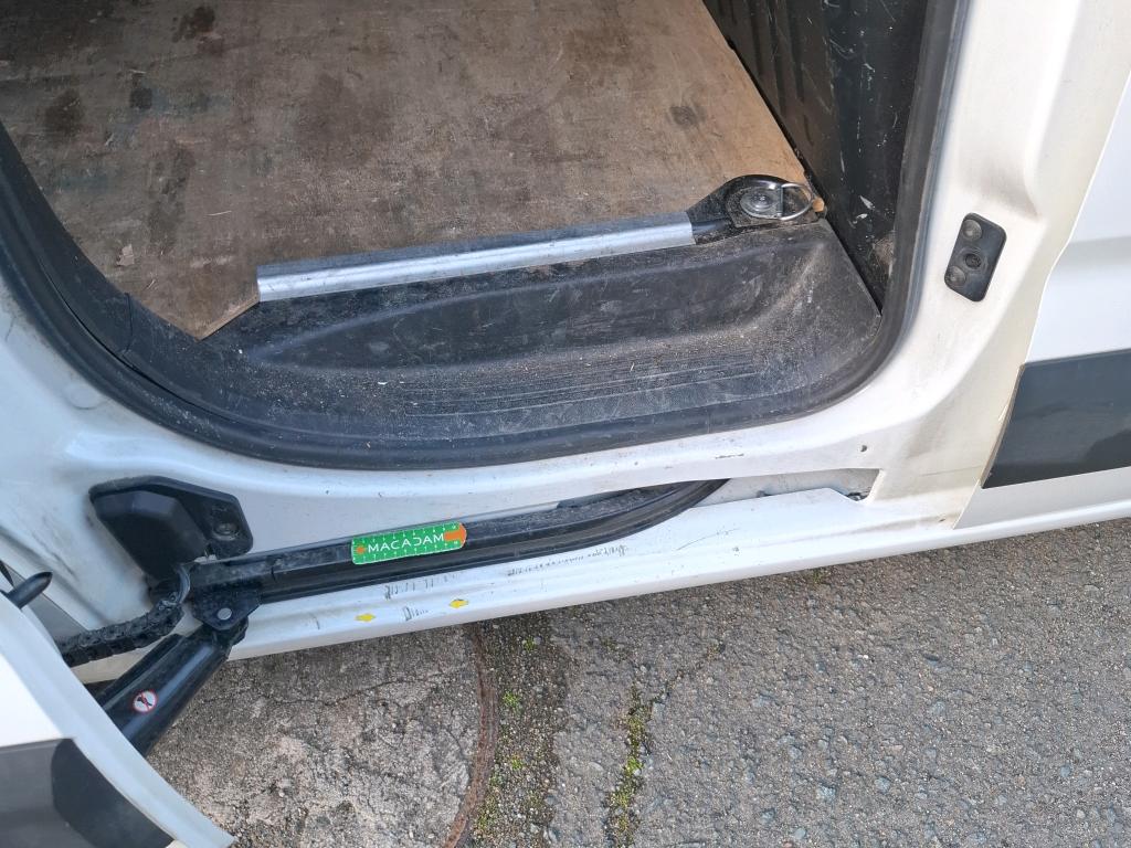 PEUGEOT PARTNER FOURGON STANDARD 650 KG BLUEHDI 100 S&S BVM5 PREMIUM 2021