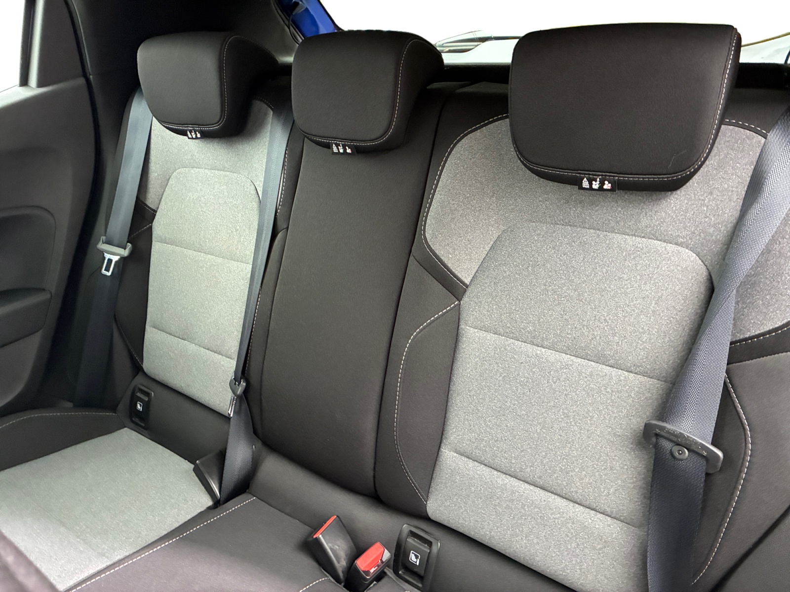 RENAULT CLIO evolution dCi 100 ch - 24 2025