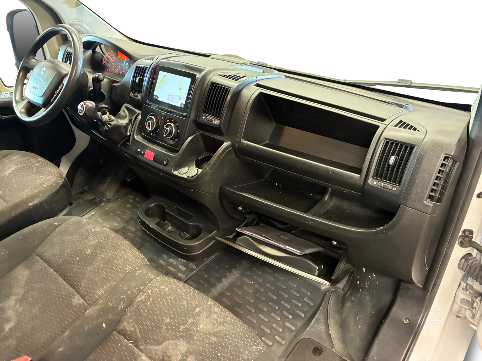 PEUGEOT BOXER TOLE 3.3 T L3H2 BLUEHDI 140 S&S BVM6 ASPHALT 2023