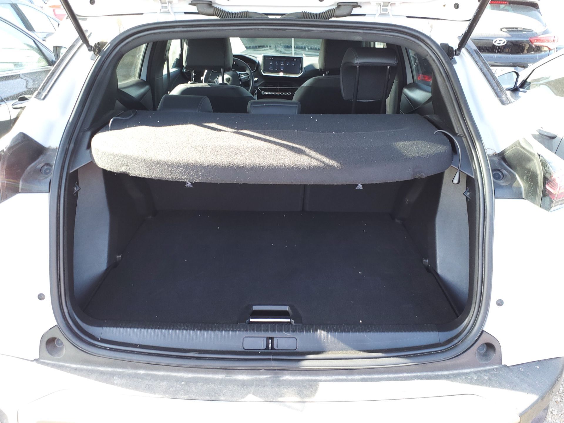 PEUGEOT 2008 PureTech 100 S&S BVM6 Allure 2024