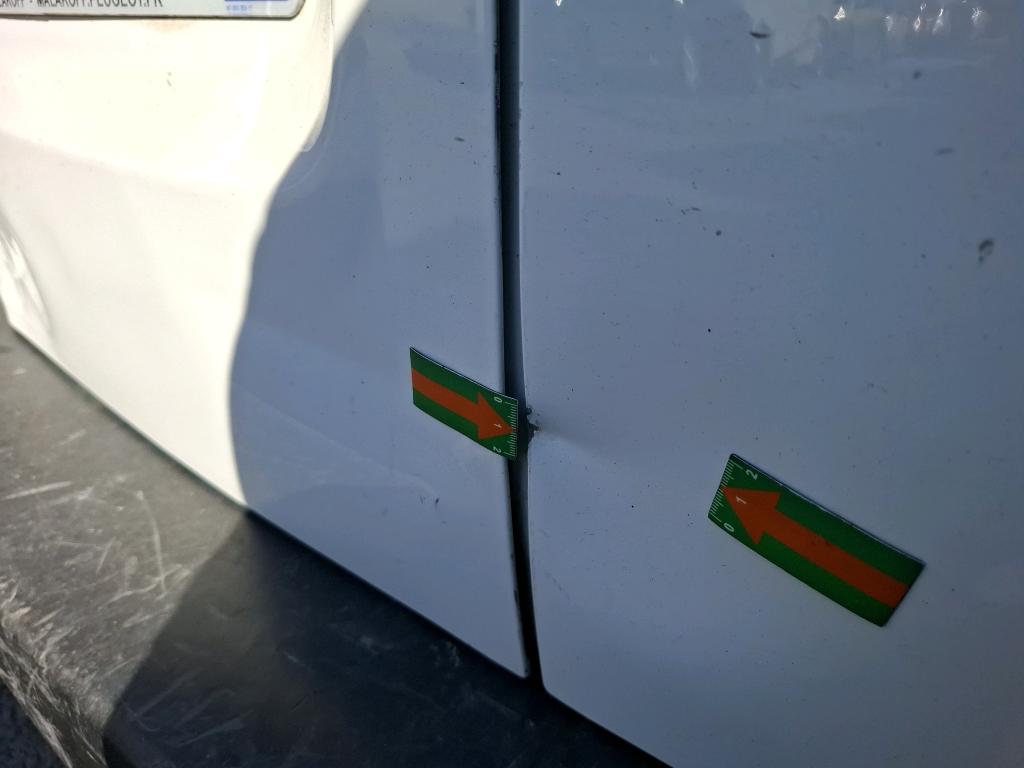 PEUGEOT EXPERT FGN TOLE STANDARD BLUEHDI 145 S&S EAT8 ASPHALT 2022