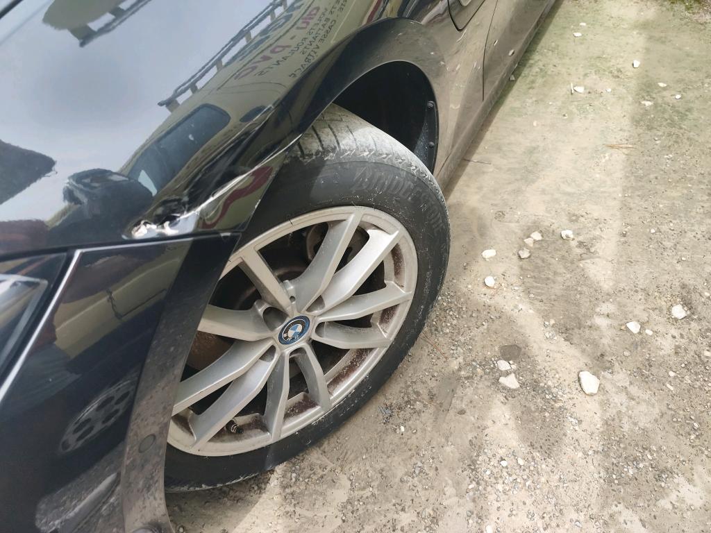 BMW SERIE 3 TOURING G21 LCI 320e 204 ch BVA8 Business Design 2022