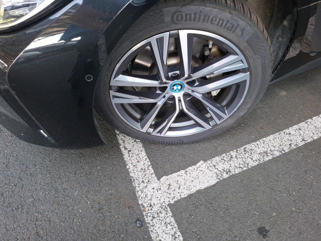 BMW i4 G26 eDrive40 340 ch BVA Business Design 2023