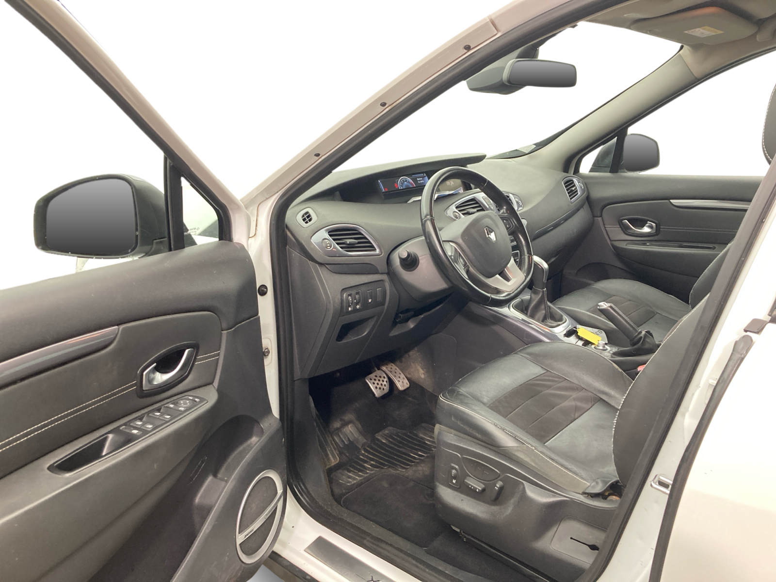RENAULT Scenic Xmod dCi 110 Bose Edition EDC 2014