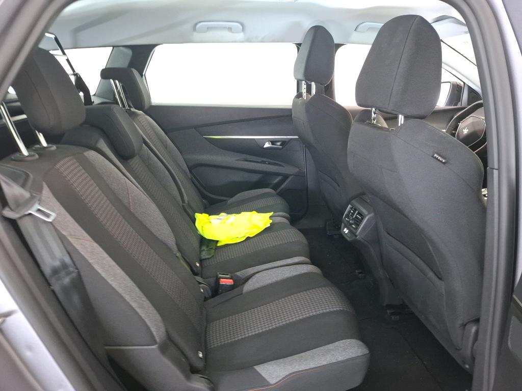 PEUGEOT 5008 PureTech 130ch S&S EAT8 Active Pack 2021