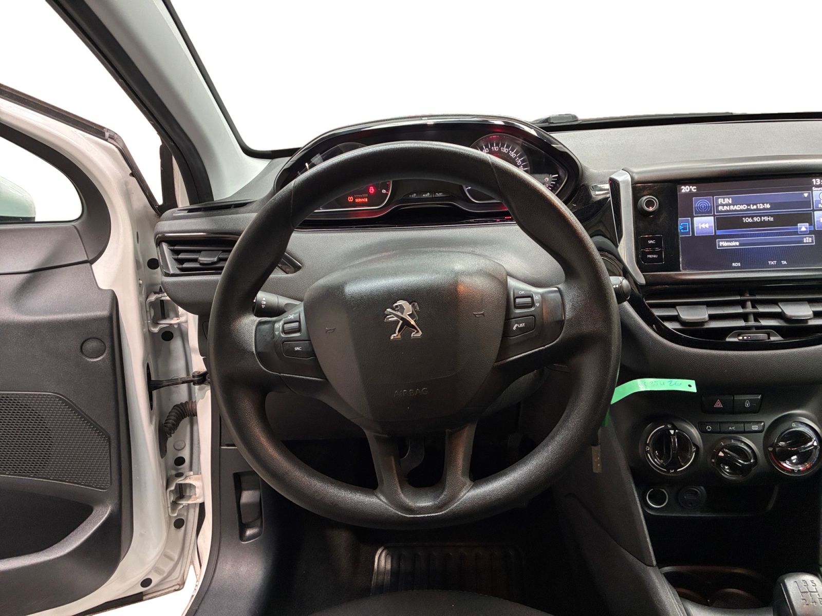 PEUGEOT 208 1.6 BlueHDi 75ch BVM5 Active 2015