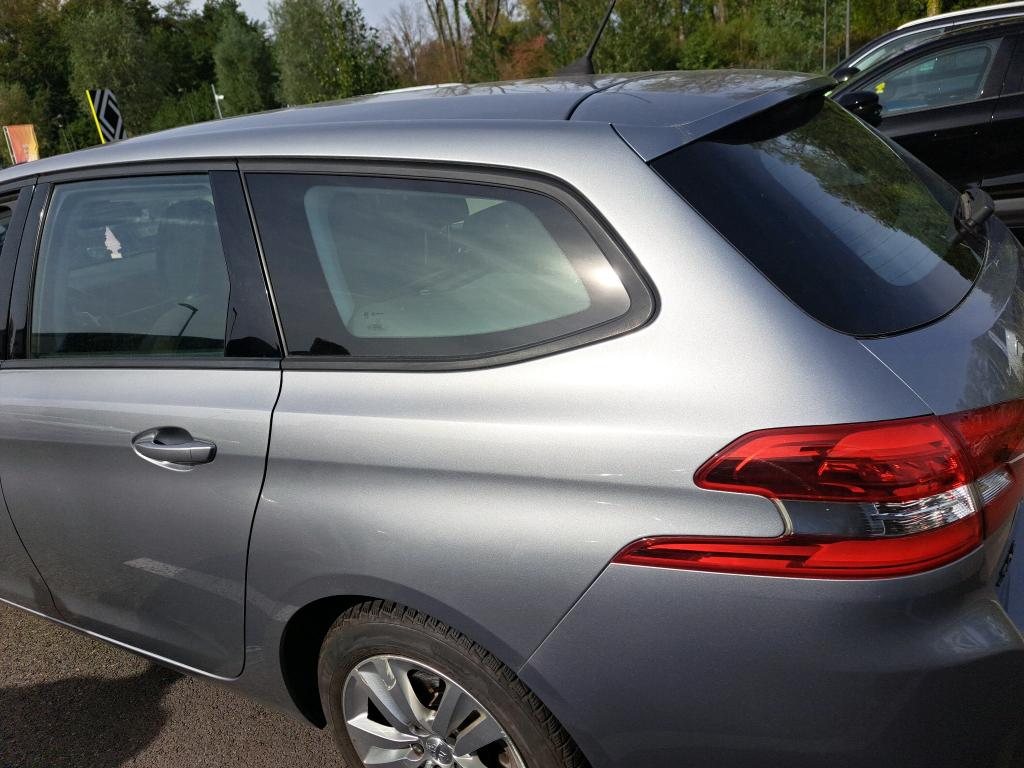 PEUGEOT 308 SW BlueHDi 130ch S&S EAT8 Active Business 2021