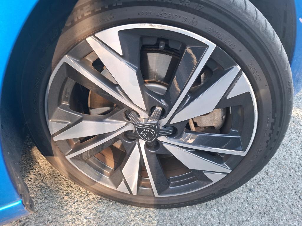 PEUGEOT 308 PHEV 180 e-EAT8 Allure 2022