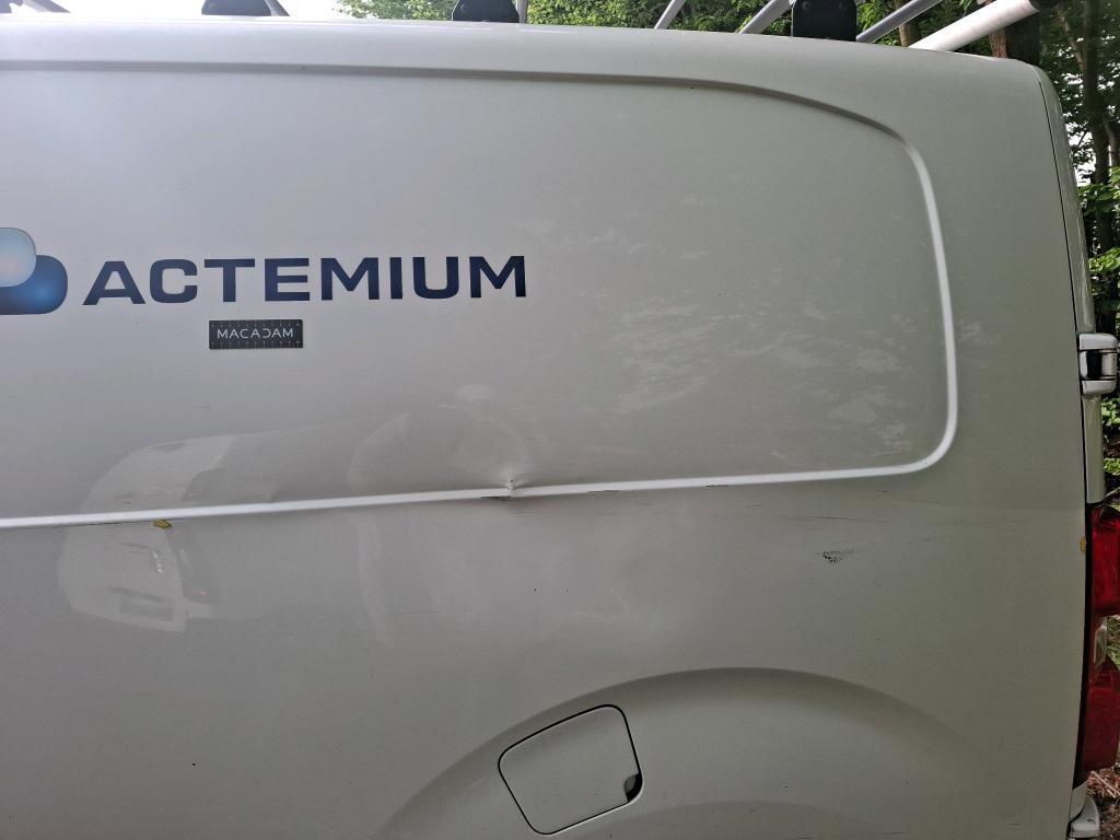 PEUGEOT EXPERT FGN TOLE COMPACT BLUEHDI 100 S&S BVM6 PREMIUM 2021