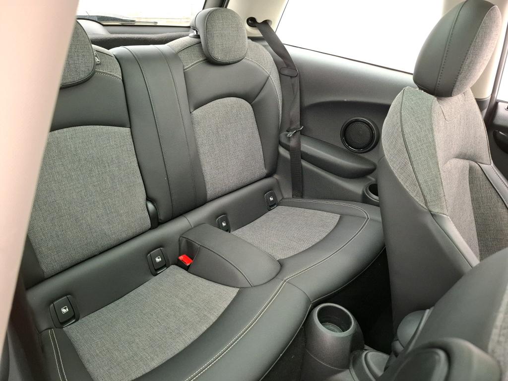 MINI HATCH 3 Portes Cooper SE 184 ch Edition Camden 2021