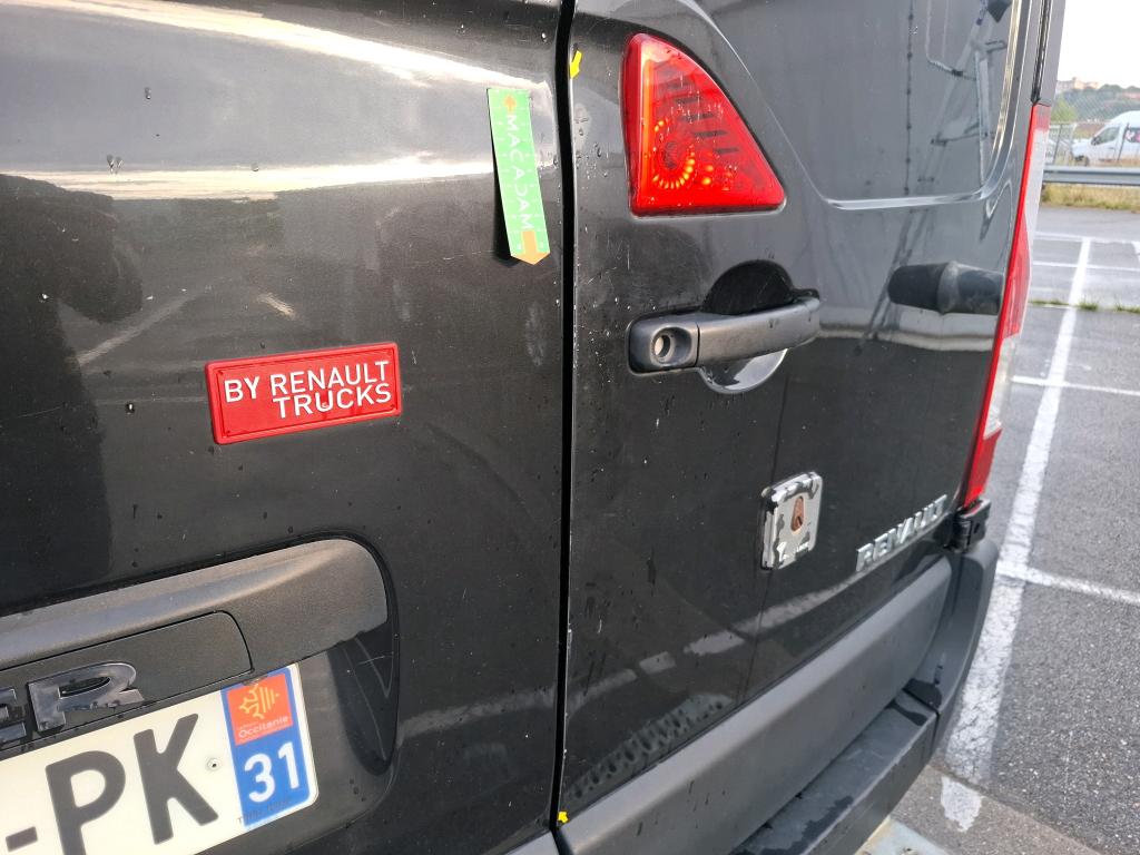 RENAULT  2018