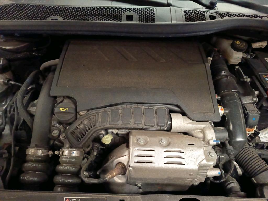 PEUGEOT 2008 PureTech 130 S&S BVM6 GT 2021