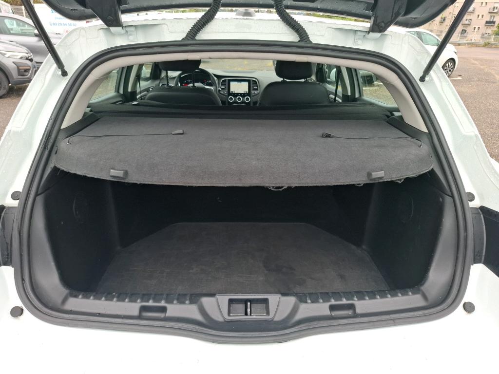 RENAULT MEGANE SOCIETE IV BLUE DCI 115 - 21N AIR NAV 2P 2022