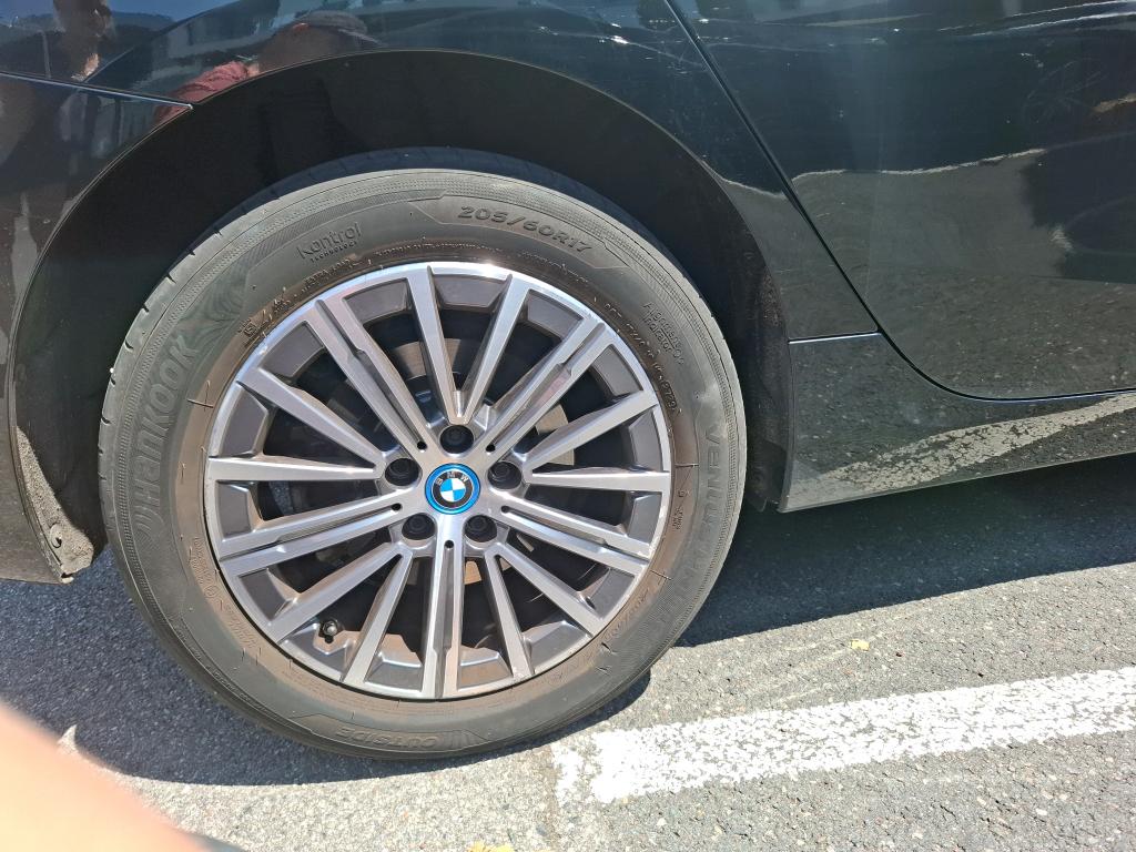 BMW SERIE 2 ACTIVE TOURER 225e xDrive 245 ch DKG7 Luxury 2023