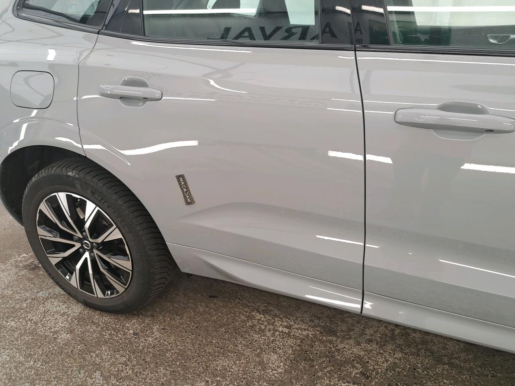 VOLVO XC60 B4 197 ch Geartronic 8 Plus Style Dark 2023