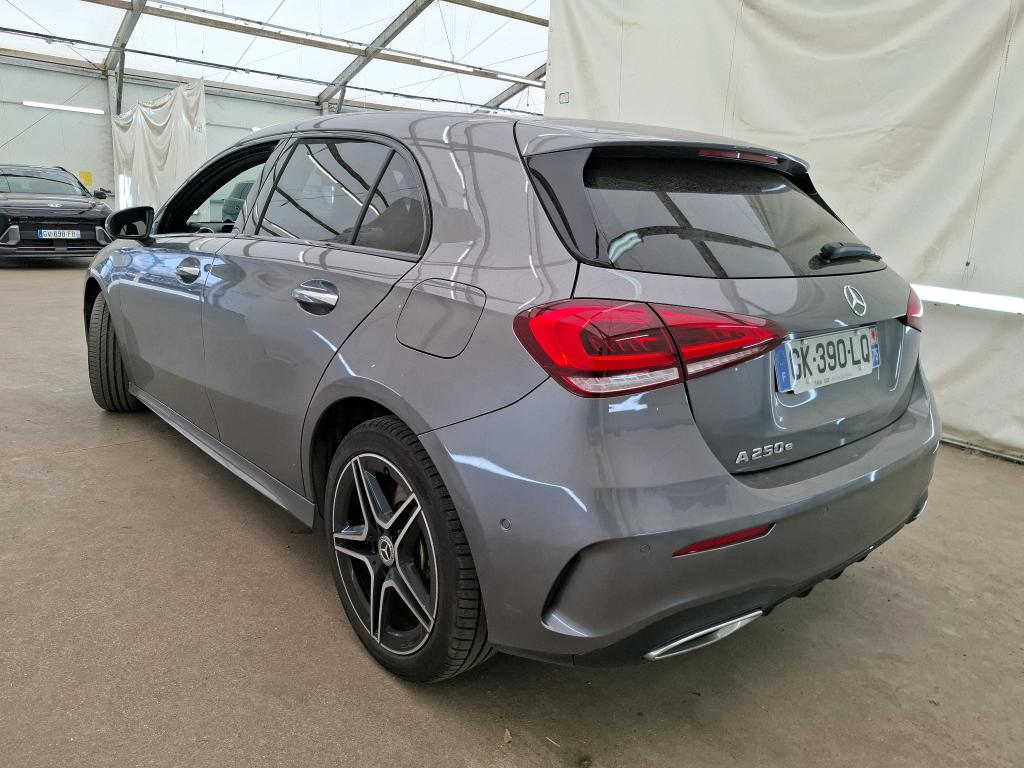 MERCEDES-BENZ MERCEDES CLASSE A 250 e 8G-DCT AMG Line 2022