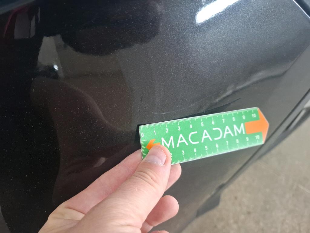 NISSAN  2019
