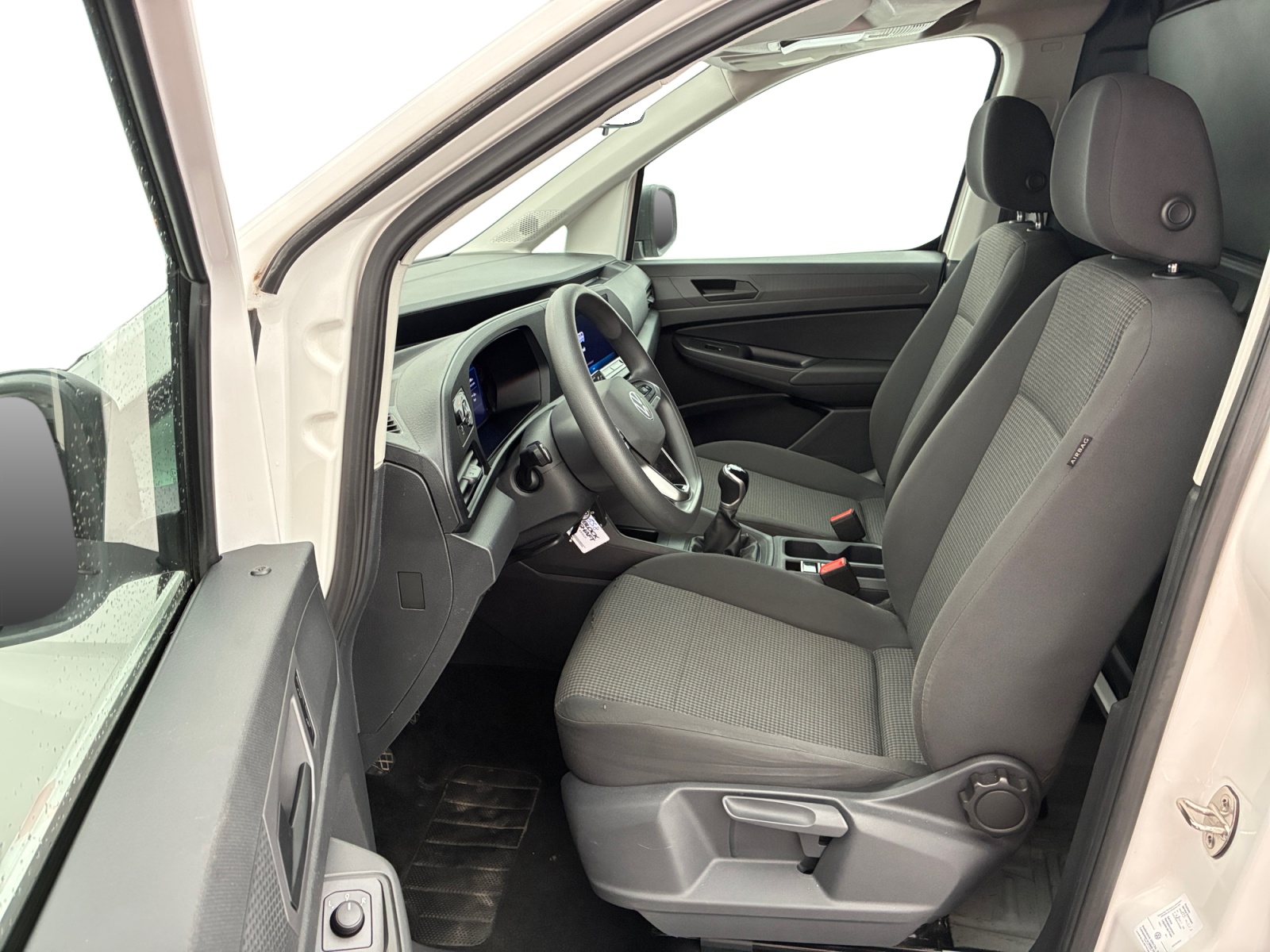 VOLKSWAGEN CADDY CARGO 2.0 TDI 102 BVM6 BUSINESS 2024