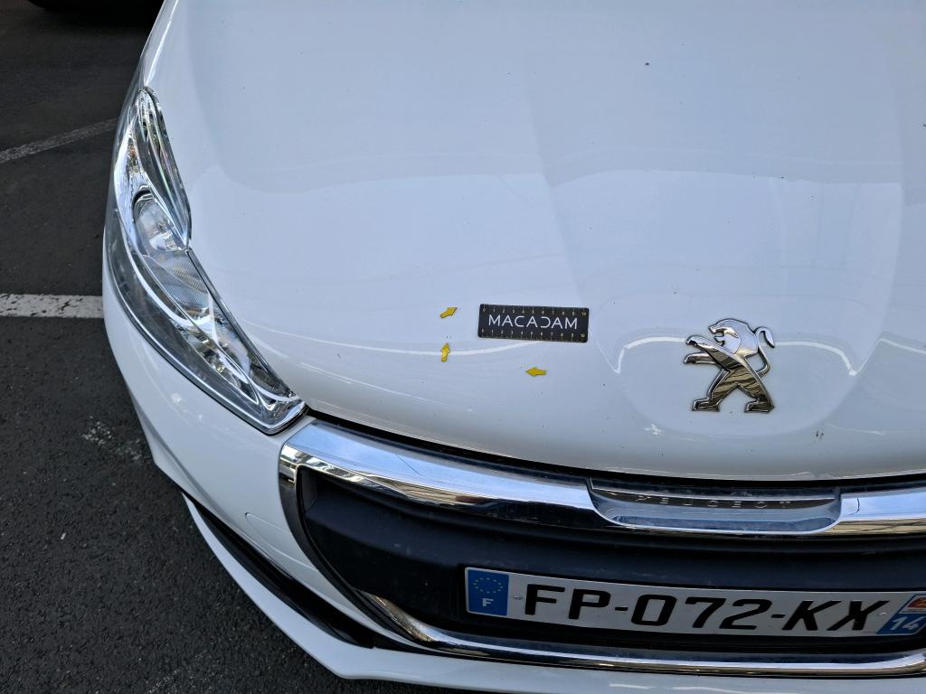 PEUGEOT 208 AFFAIRE BLUEHDI 100 S&S BVM5 PREMIUM 2020