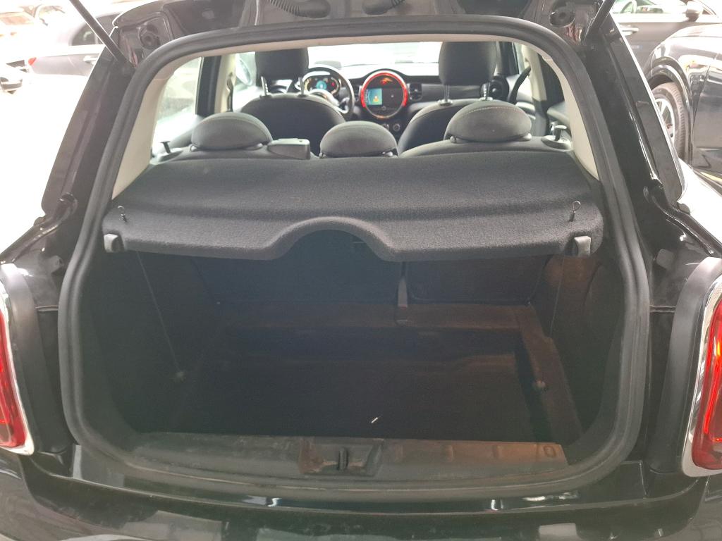 MINI HATCH 5 Portes Cooper 136 ch DKG7 Finition Business Design 2021