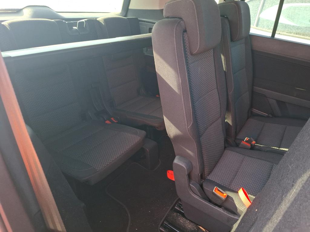 VOLKSWAGEN TOURAN 1.5 TSI EVO 150 DSG7 5pl Life Plus 2024