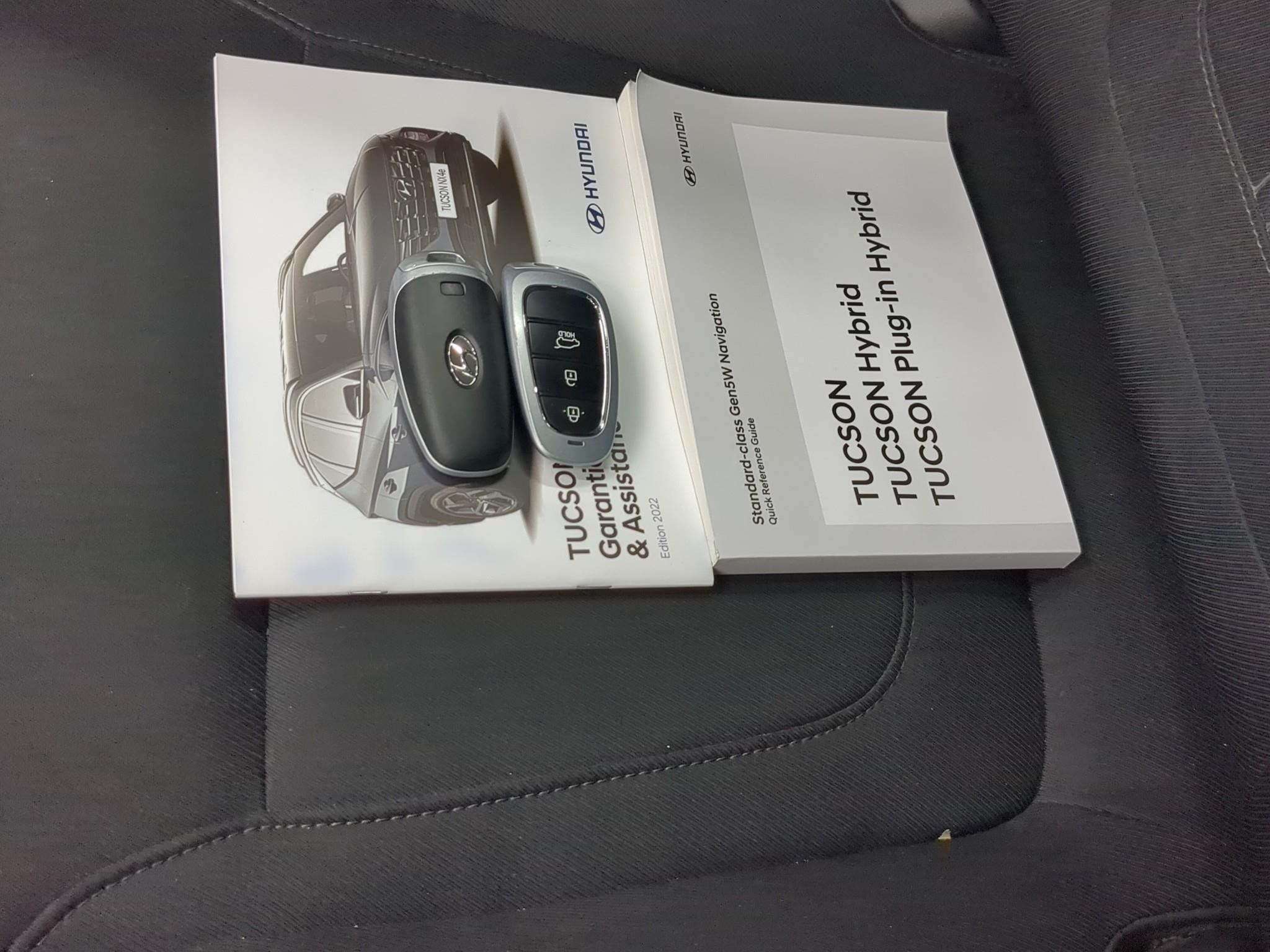 HYUNDAI TUCSON 1.6 T-GDI 230 Hybrid BVA6 Business 2022