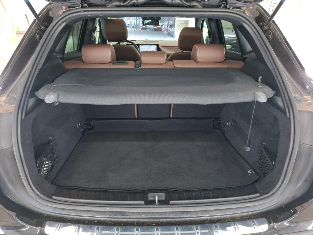 MERCEDES-BENZ MERCEDES GLA II 200 d 8G-DCT AMG Line 2023