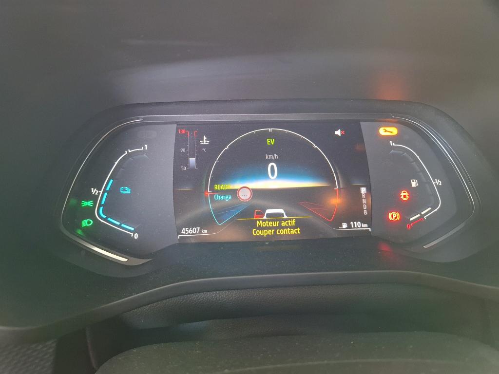 RENAULT ARKANA E-Tech 145 - 22 Evolution 2023