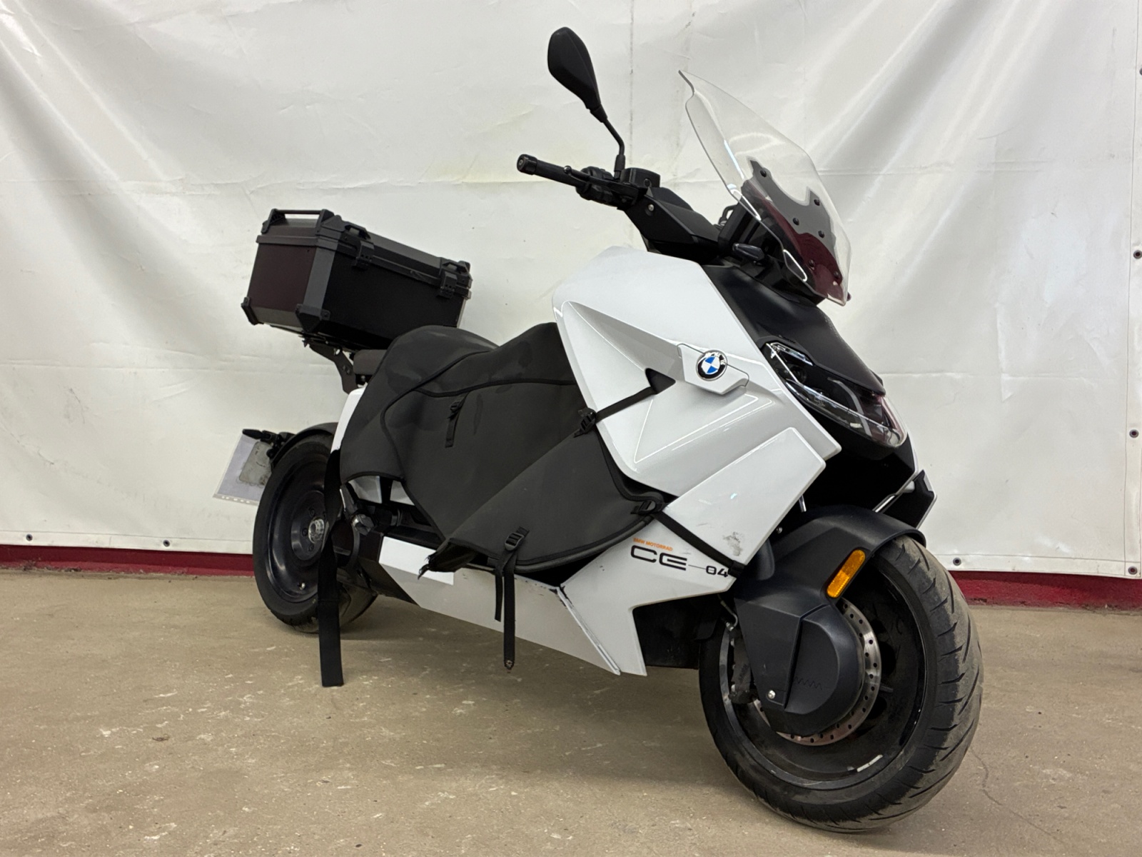 BMW C CE04 2024