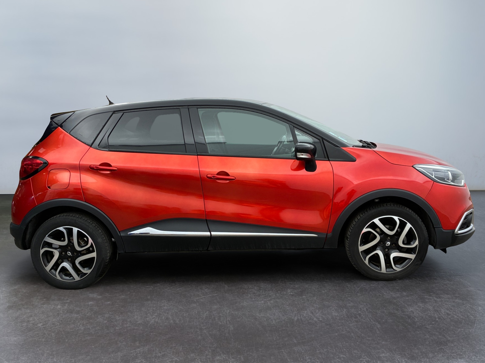 RENAULT Captur TCe 120 Energy Intens EDC Intens EDC 2016