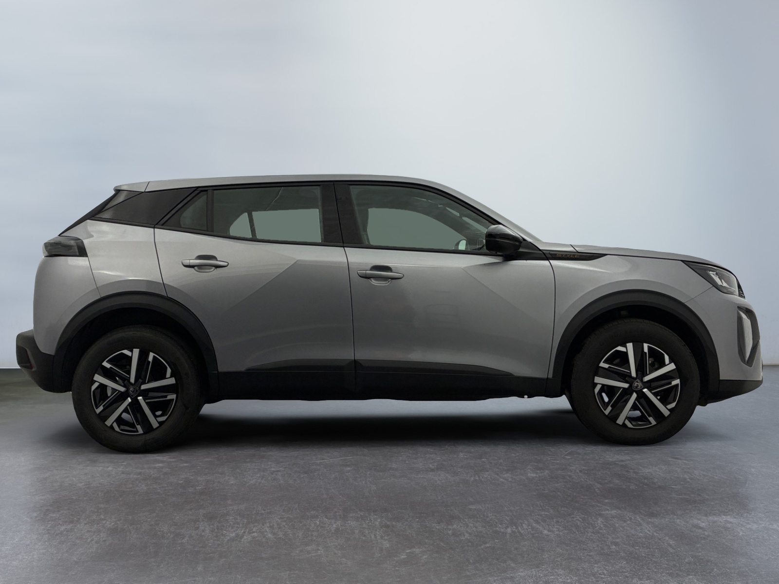 PEUGEOT 2008 Hybrid 136 e-DCS6 Style 2025