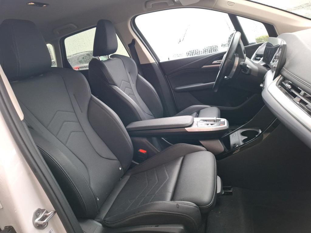 BMW SERIE 2 ACTIVE TOURER 218d 150 ch DKG7 Luxury 2025
