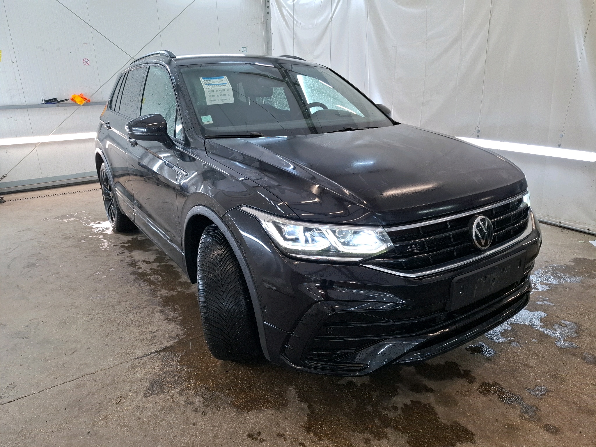 VOLKSWAGEN TIGUAN 2.0 TDI 200ch DSG7 4Motion R-Line 2021
